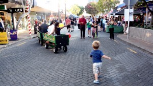 Having fun at the Takapuna market. Photograph by Sherelee Clarke.